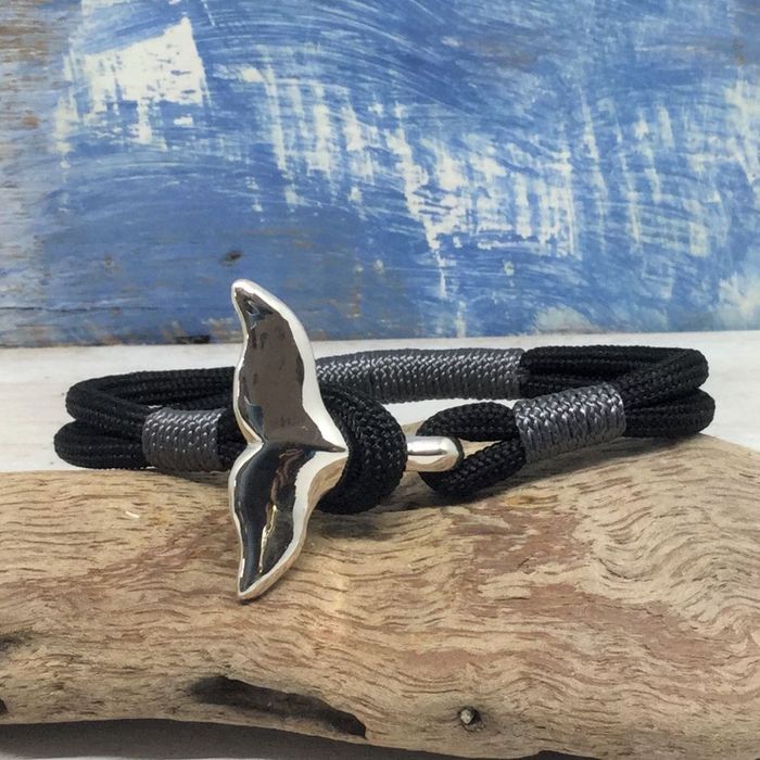Whale Tail Bracelet