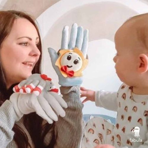 'Incy Wincy Spider' set of story hand gloves