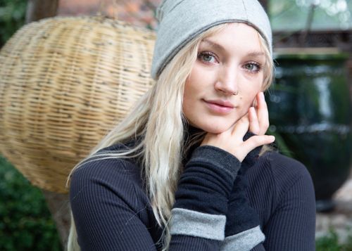 Recycled Cashmere Wrist Warmers