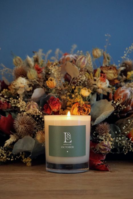 Notes of October luxury scented candle