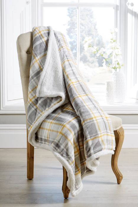 Check Sherpa Fleece Throw
