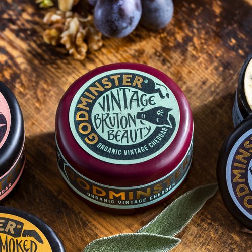 Vintage Bruton Beauty Organic Cheddar