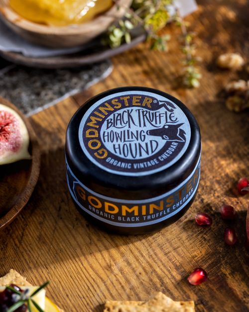 Black Truffle Howling Hound Organic Vintage Cheddar