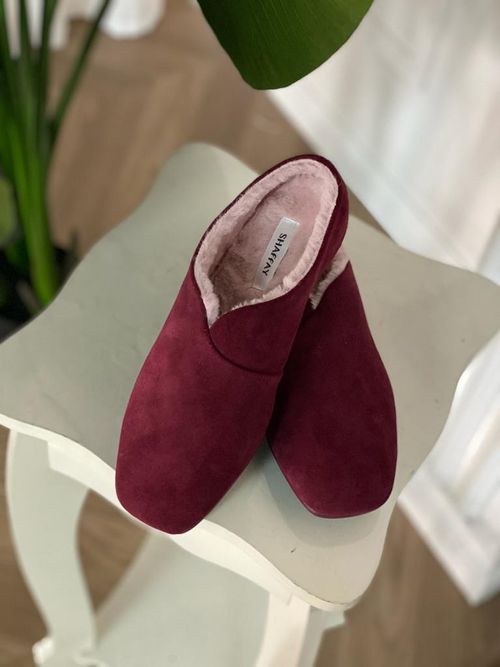 Shanghai Slipper in Suede