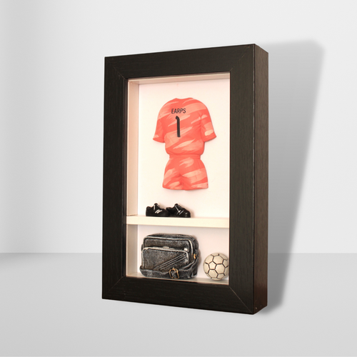 Mary Earps (England) - Football Legend KitBox