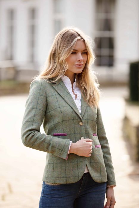 Emmy Green Check Jacket & Maroon Fedora Hat