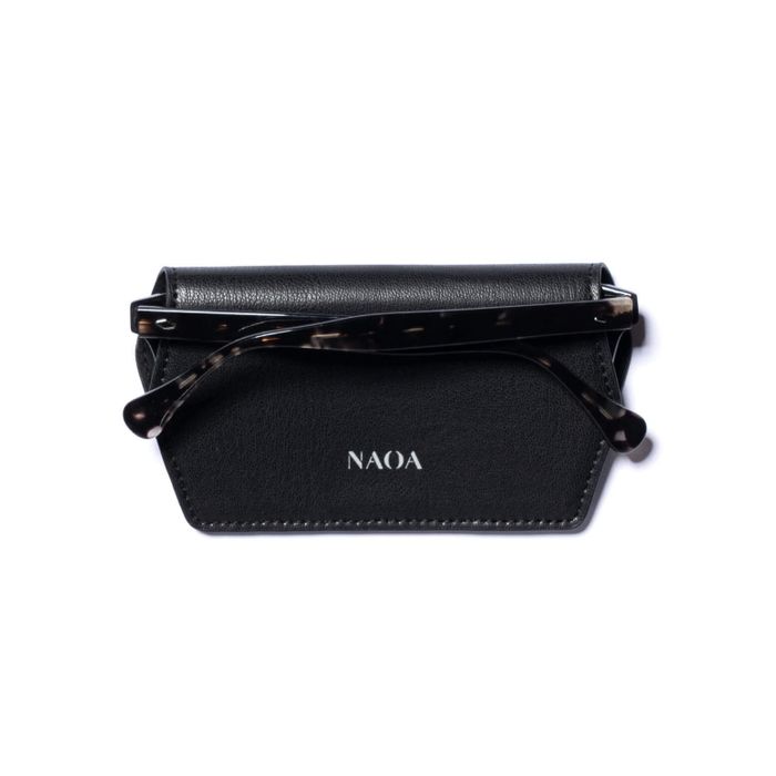 Apple Leather Slim Glasses Case