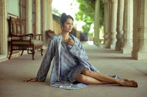 Reversible Robe Charcoal