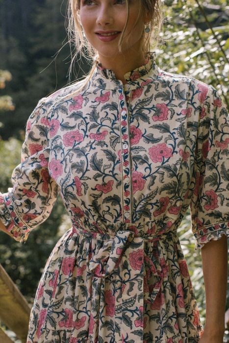 Jasmine Dress in Vintage Pink
