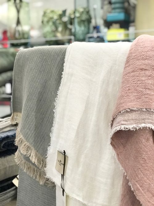 Twill Linen Throws Collection