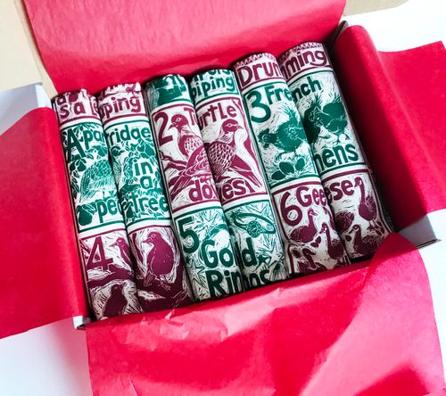 Boxed set of 6 napkins set