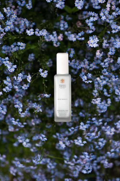 Wild Beauty Protecting Day Cream with Blue Tansy Oil