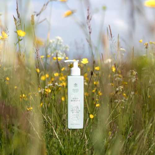 Wild Beauty Purifying Body Wash with Bergamot and Nettle