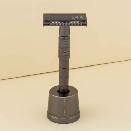 Razor Stand