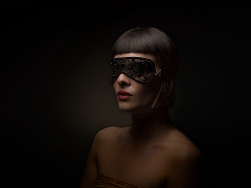 Mirair Life  Crystal Shield 'BLACK OBSIDIAN'