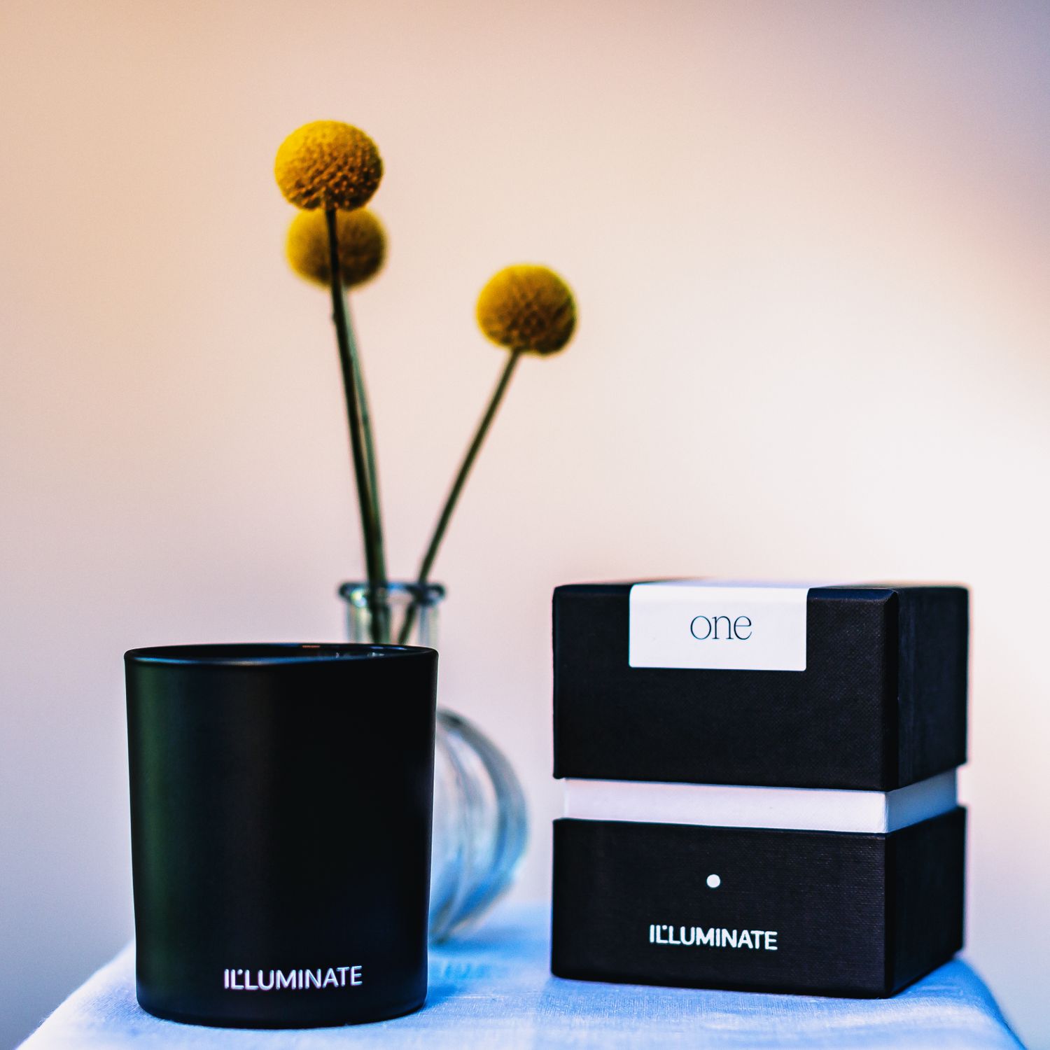 IL•LUMINATE CANDLES