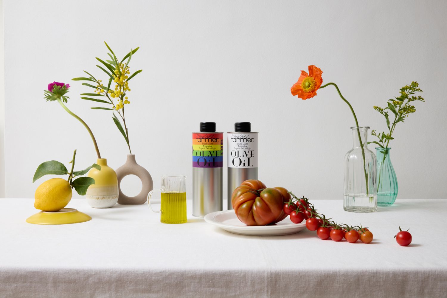 Cover image - The Gay Farmer