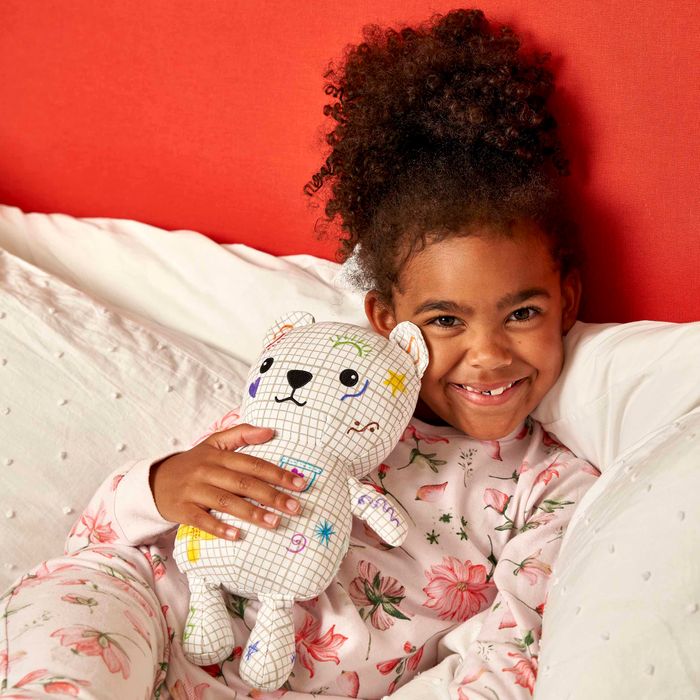 Colour-in & Doodle Artie Bear®