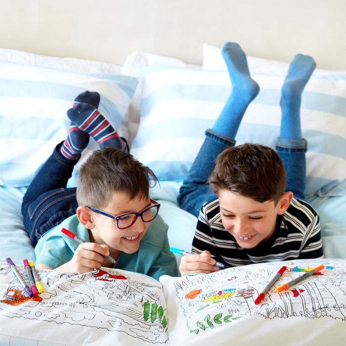 Colour-in Pillowcase - Cars, Trucks & Tractors