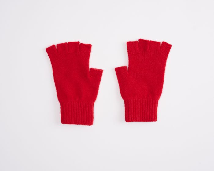 EVERYDAY GLOVES