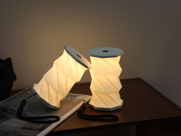 Mini Hexagon Twist Lamp
