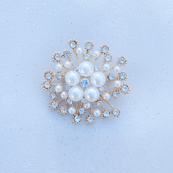 Pearl Brooch Starburst with Cystal