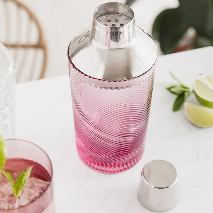 Twist Glass Cocktail Shaker