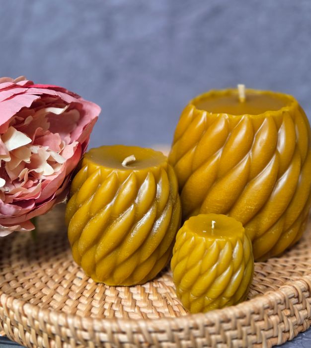 Besswax Candles