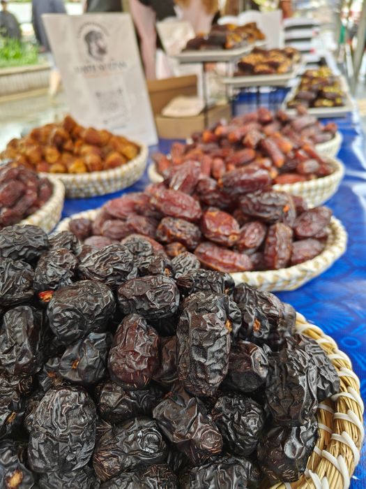 Date Sultan