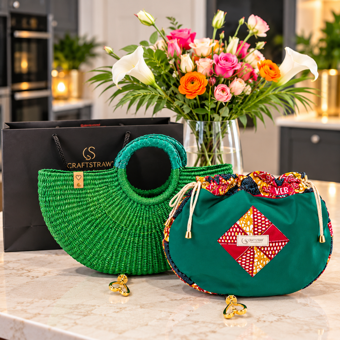 CraftyStraw Baskets & Bags 