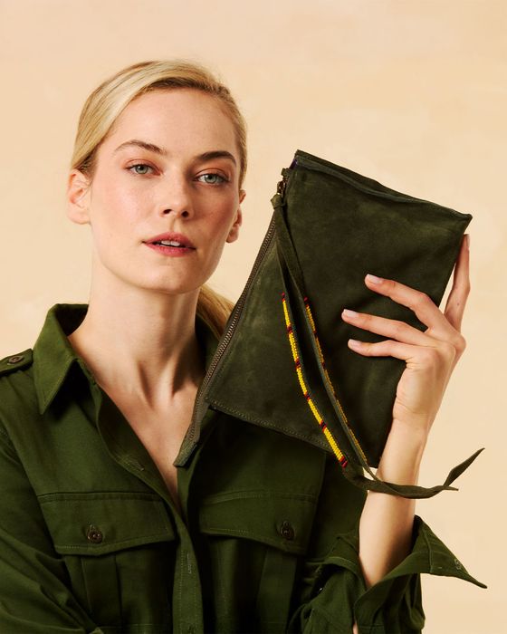 The Kenya Pouch