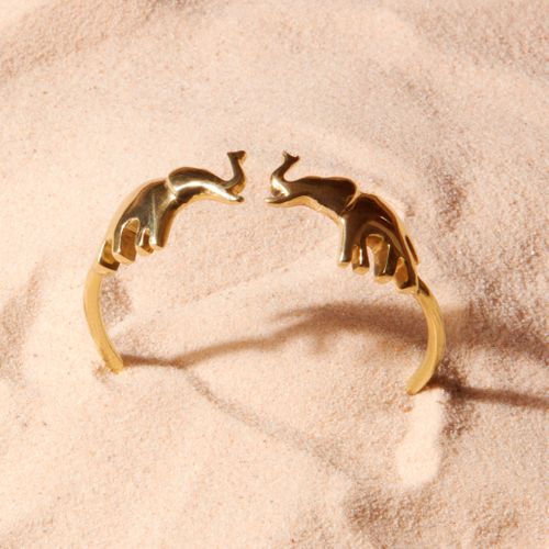 The Kissing Elephant Bracelet