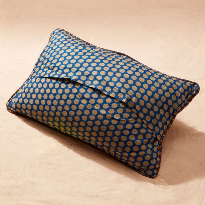 The Kanga Pillow