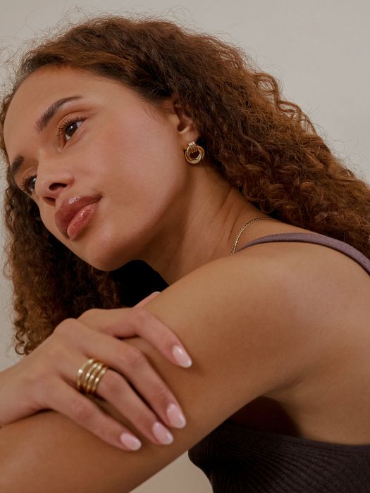 Jayne Classic Twisted Swirl Earrings