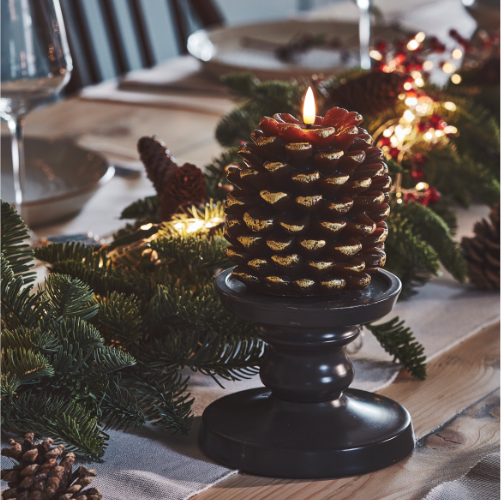 Pinecone Candles