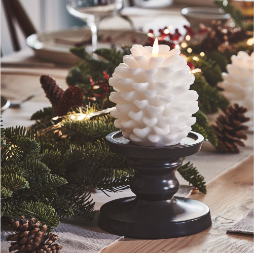 Pinecone Candles