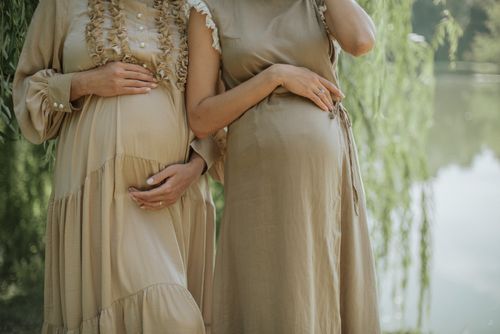 Your Pregnancy Body: Real Talk on Skin, Sleep, Aches & More