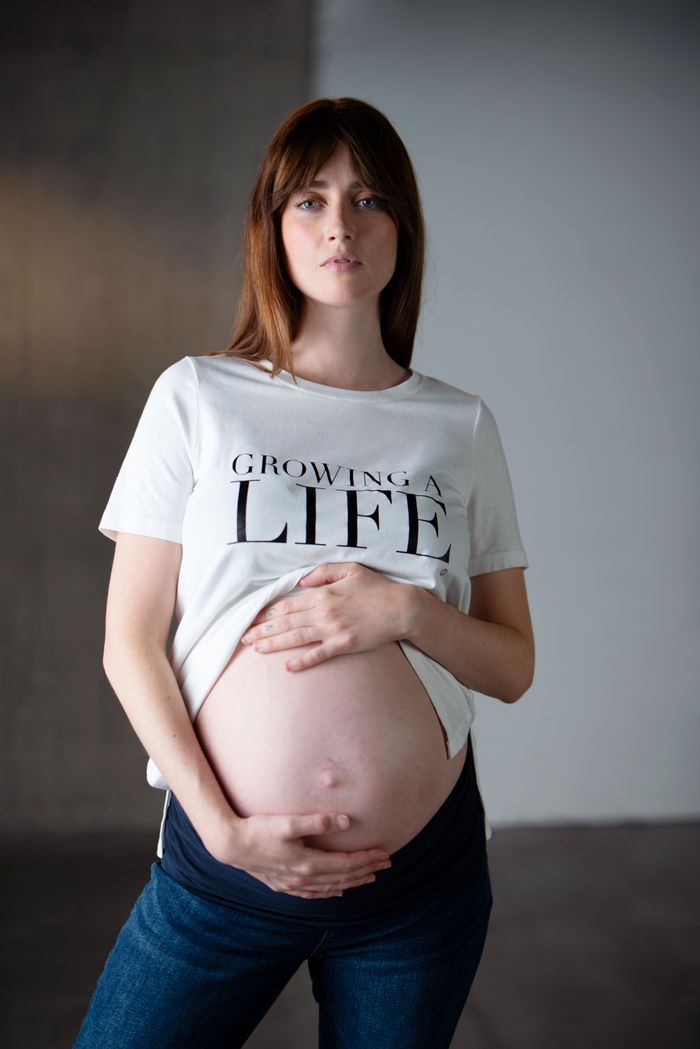 Seraphine launches new ‘Growing A Life’ T-shirt exclusively at The Baby Show