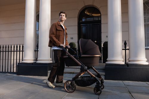 Unveil Classic Elegance with iCandy’s Alluring New Peach 7 EDITIONS Colourway: Pecan