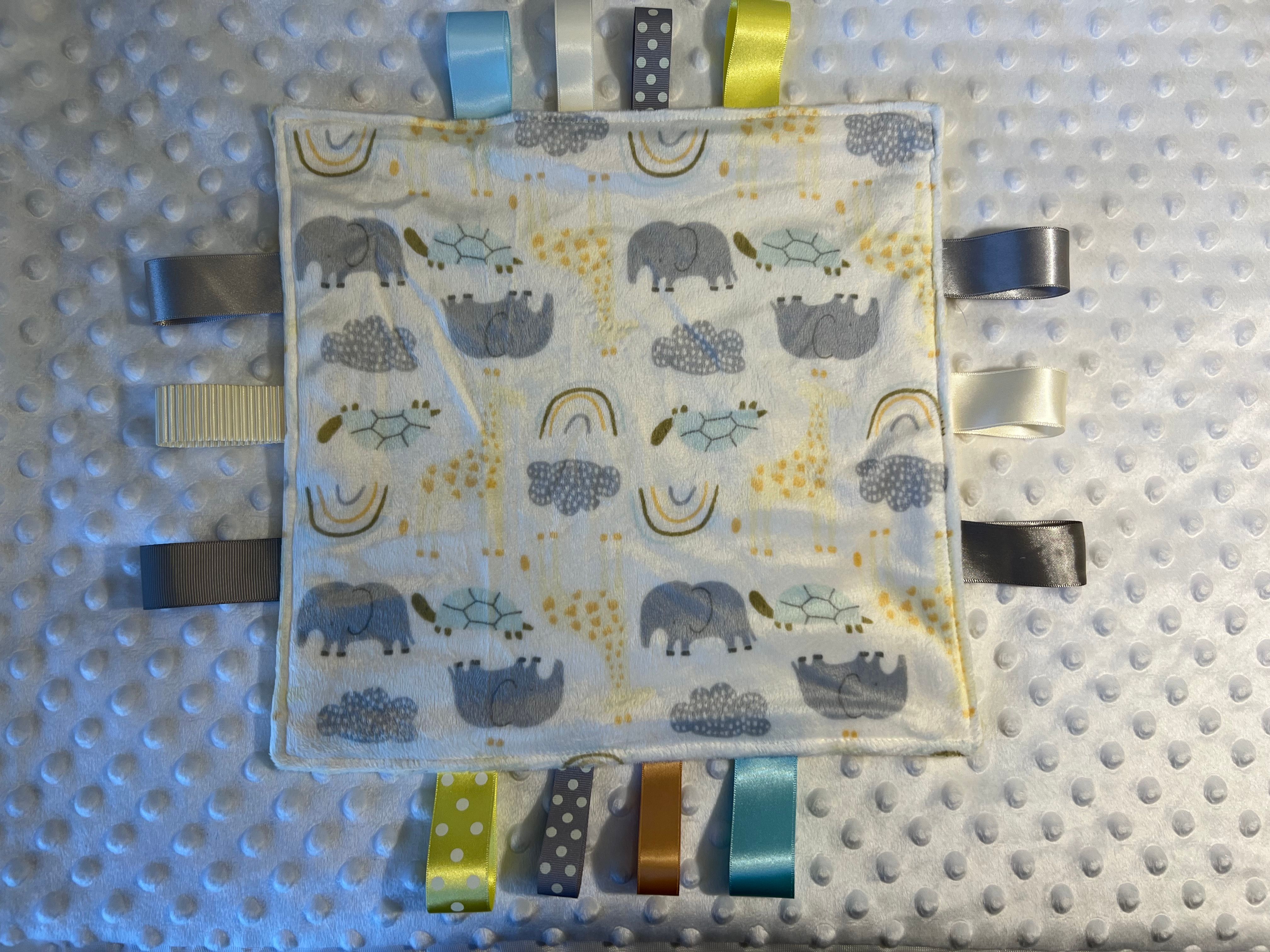 Neutral Taggie Comforters