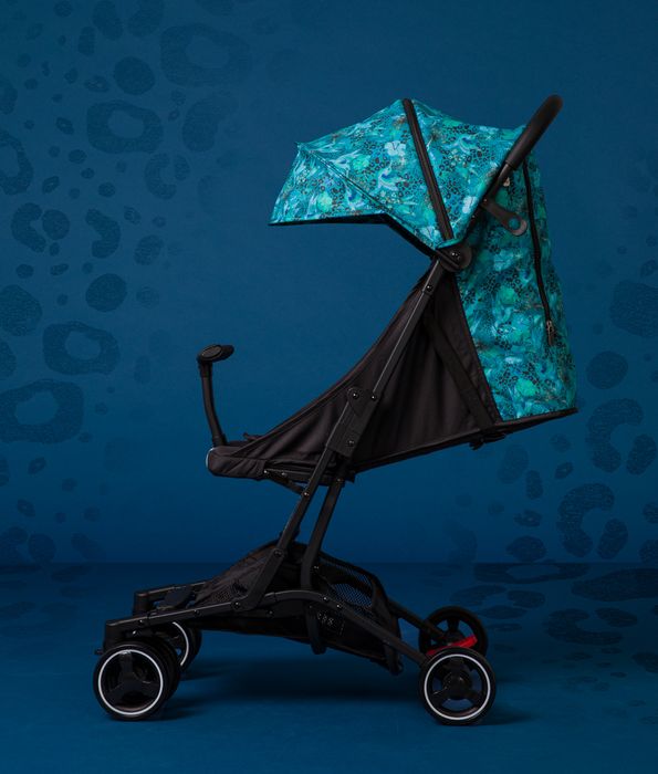 The Buggilite Compact Travel Stroller- Hummingbird