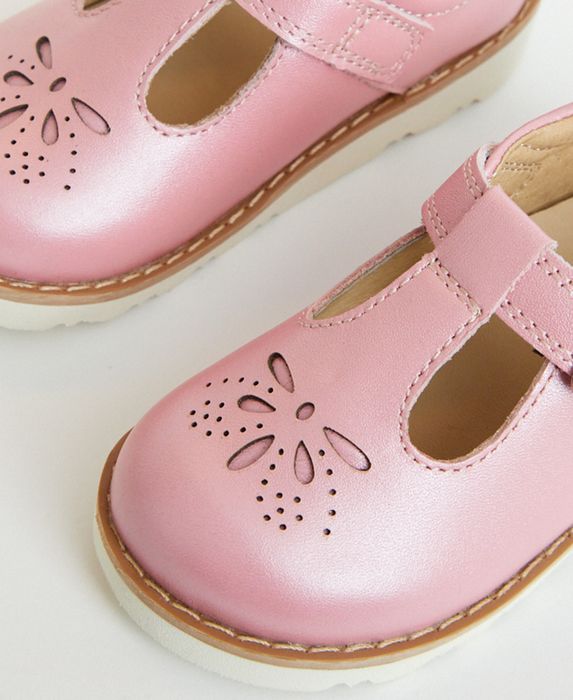 Luna Pink Metallic Girls Kids Shoe