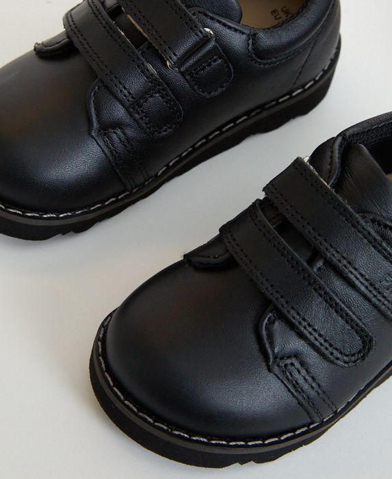 Comet Black Leather Boys Kids Shoe