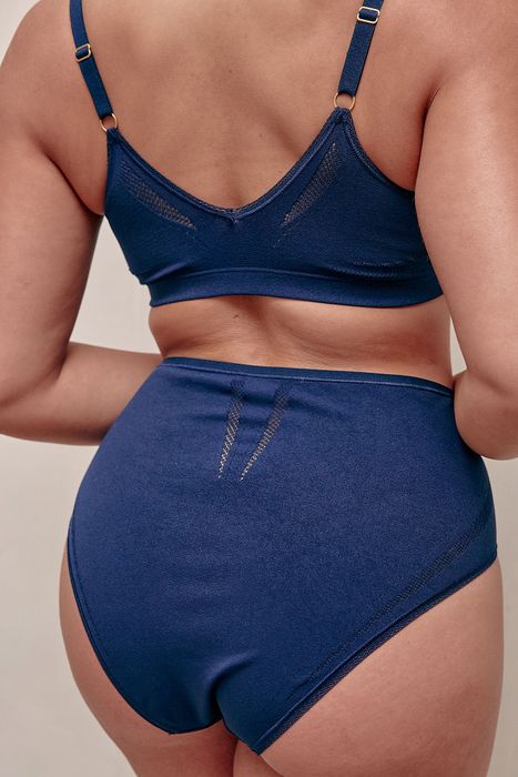 The High Waist