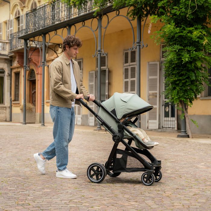Panorama XTi by Babylo Travel System Bundle with 2-in-1 Seat and R129 Car Seat Leaf