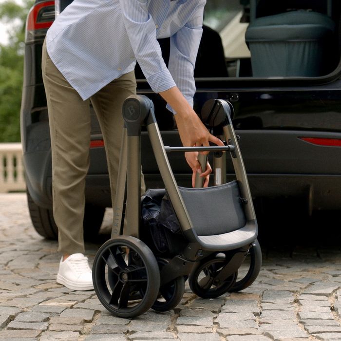 Drift by Baby Elegance Travel System 3-in-1 Bundle with R129 Car Seat Green