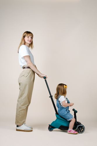Meet the only extendable scooter in the world!