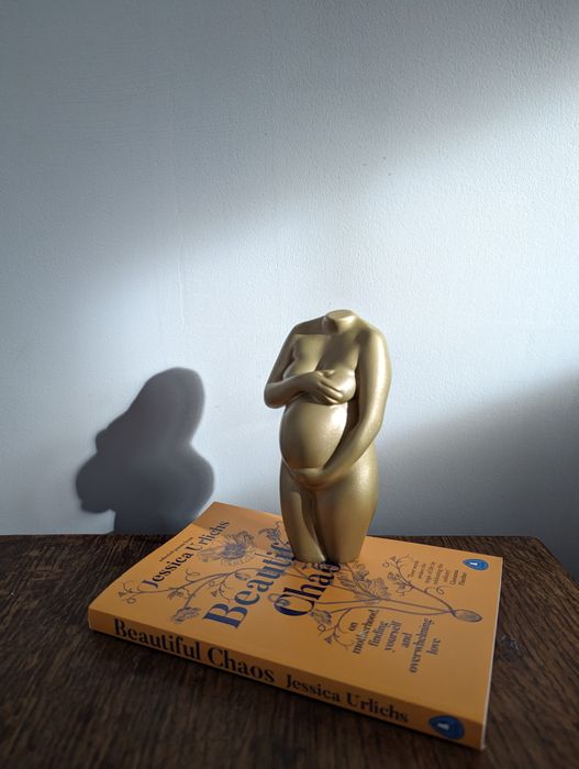 Sculpture in gold