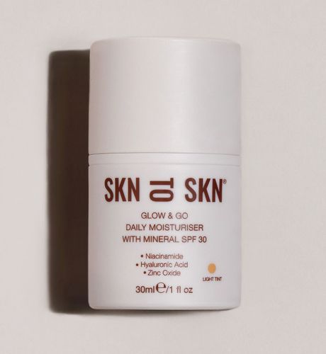 GLOW & GO DAILY MOISTURISER WITH MINERAL SPF 30