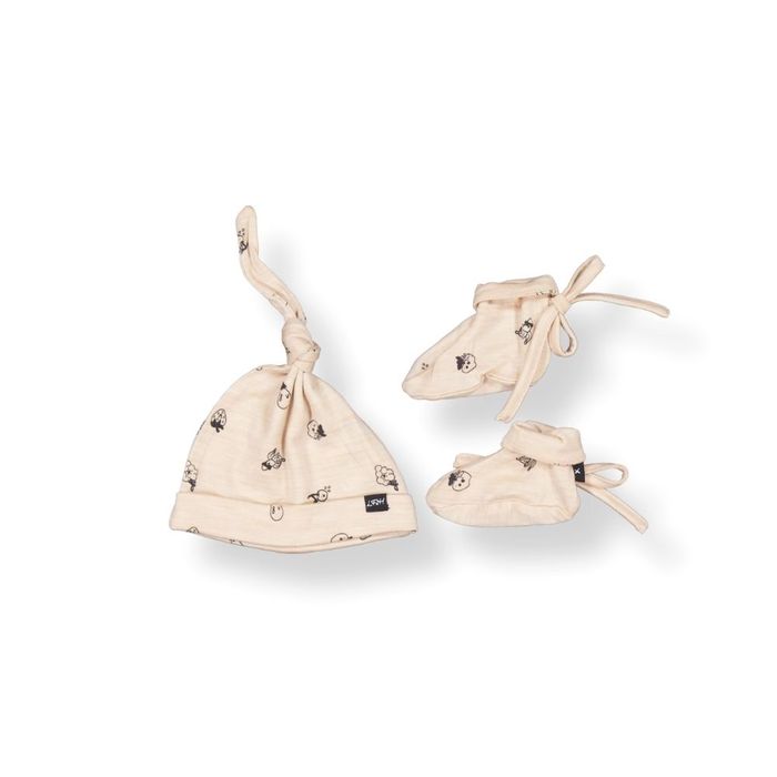 Merino wool hat and bootie set